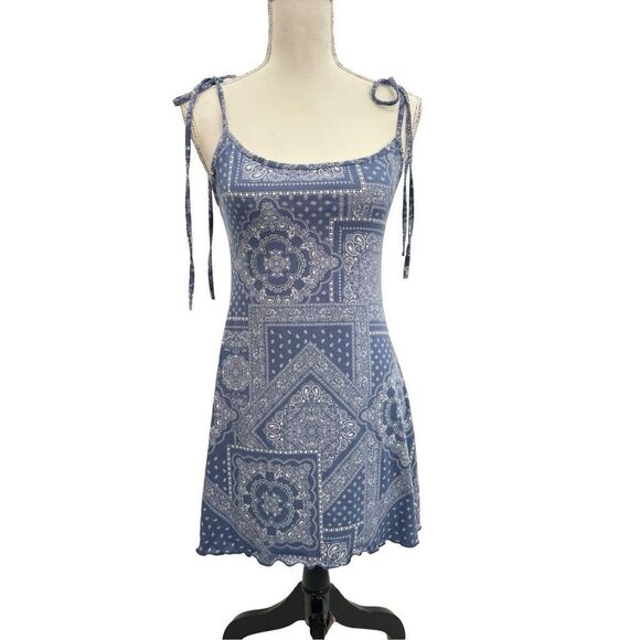 Reckless hearts blue bandanna dress size small - Picture 11 of 14
